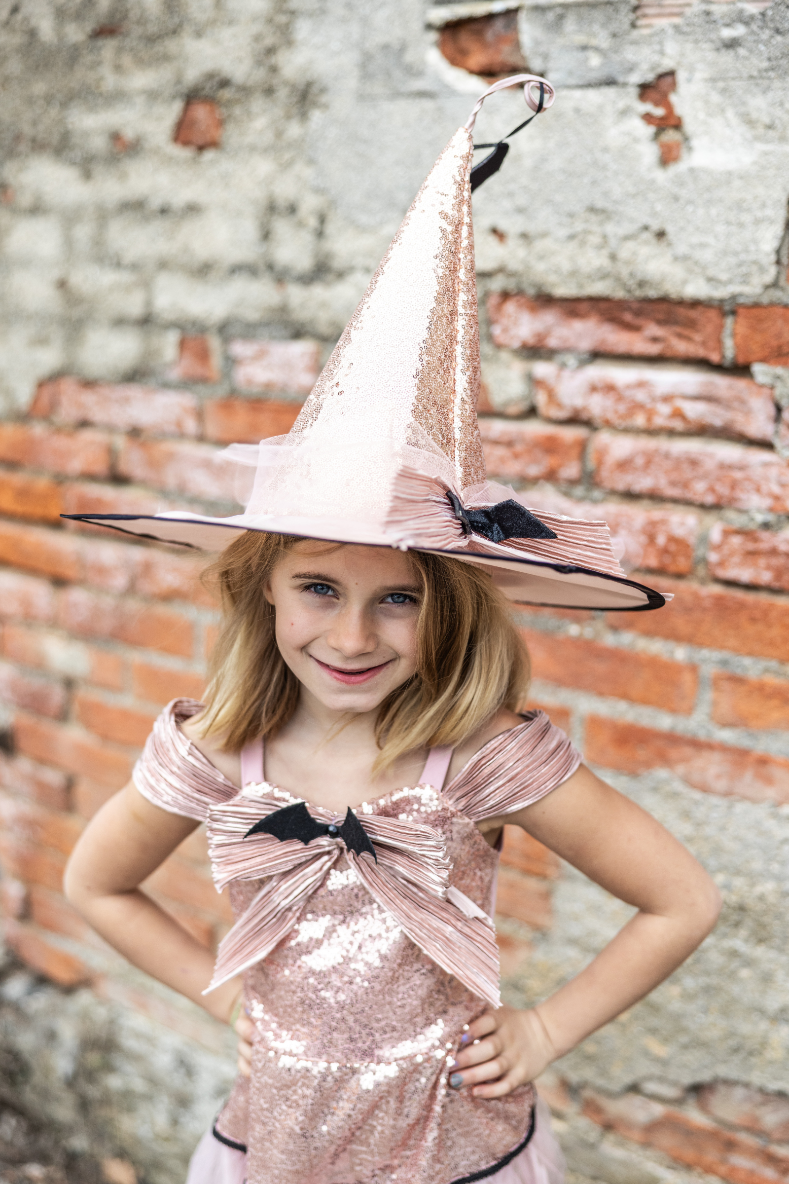 Chapeau de sorcière glamour