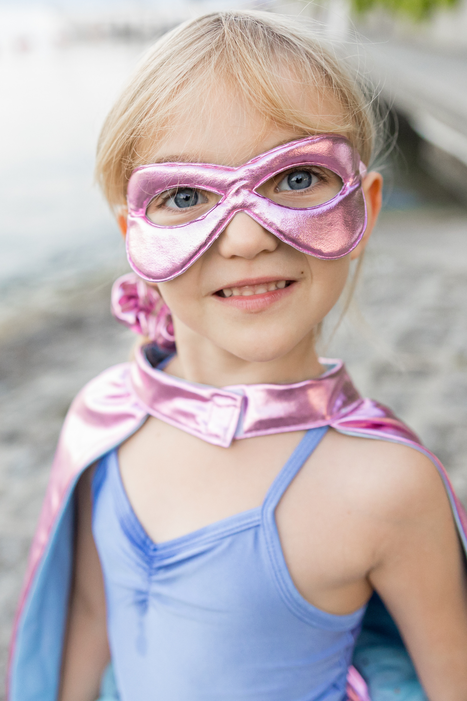 Set de super-héroïne, tutu/cape/masque, rose/bleu clair