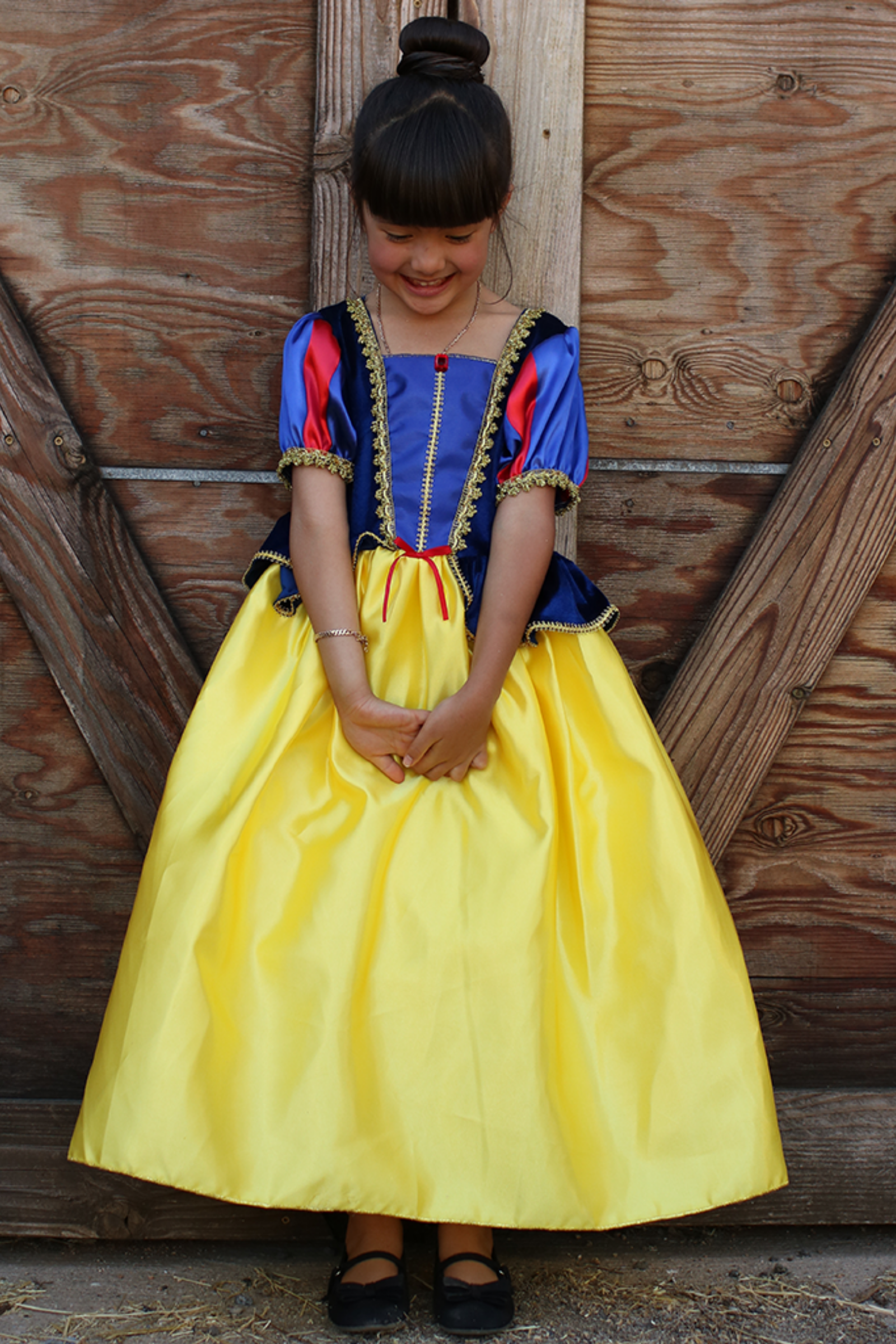 Deluxe Snow White Gown