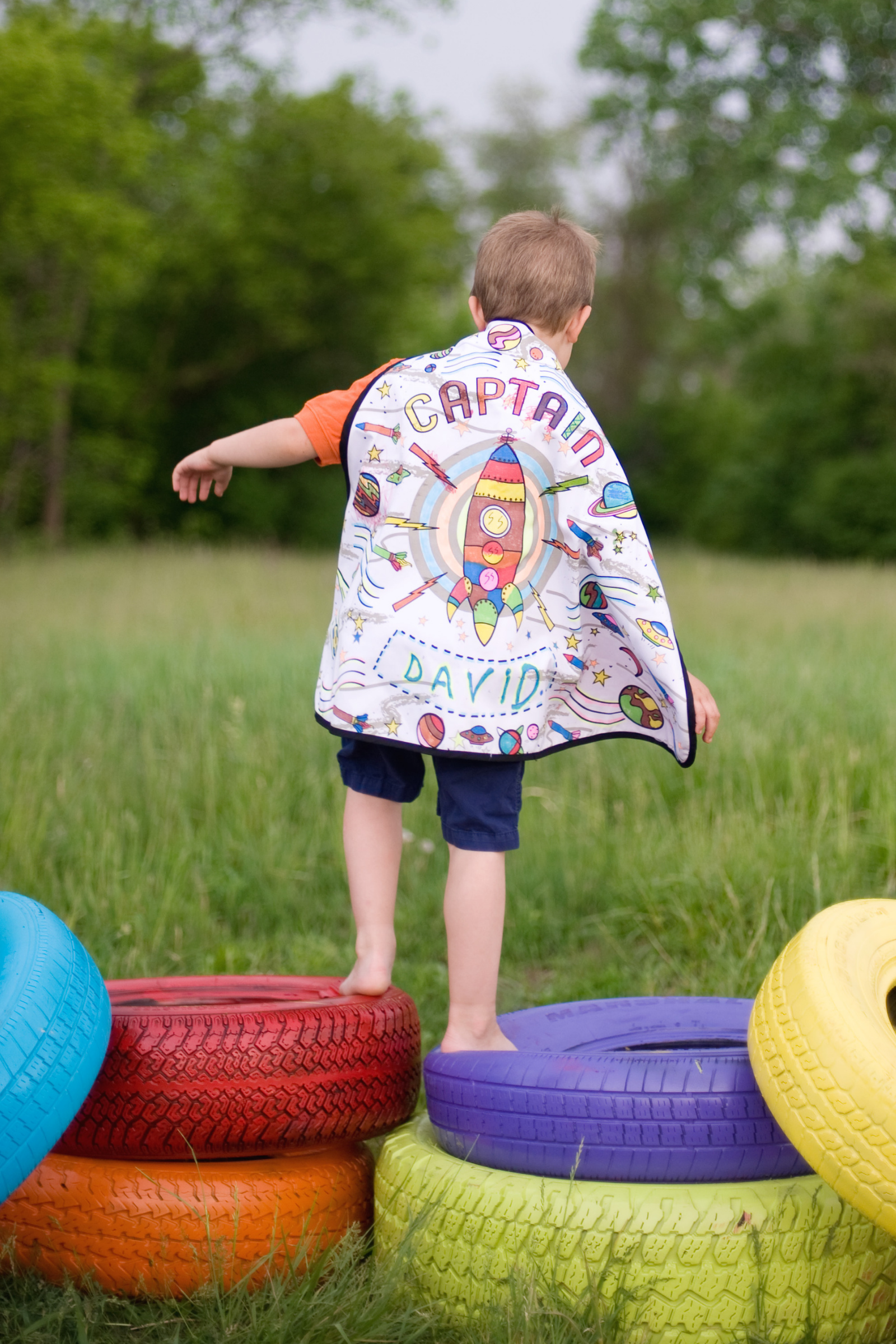 Kids dress up shop capes