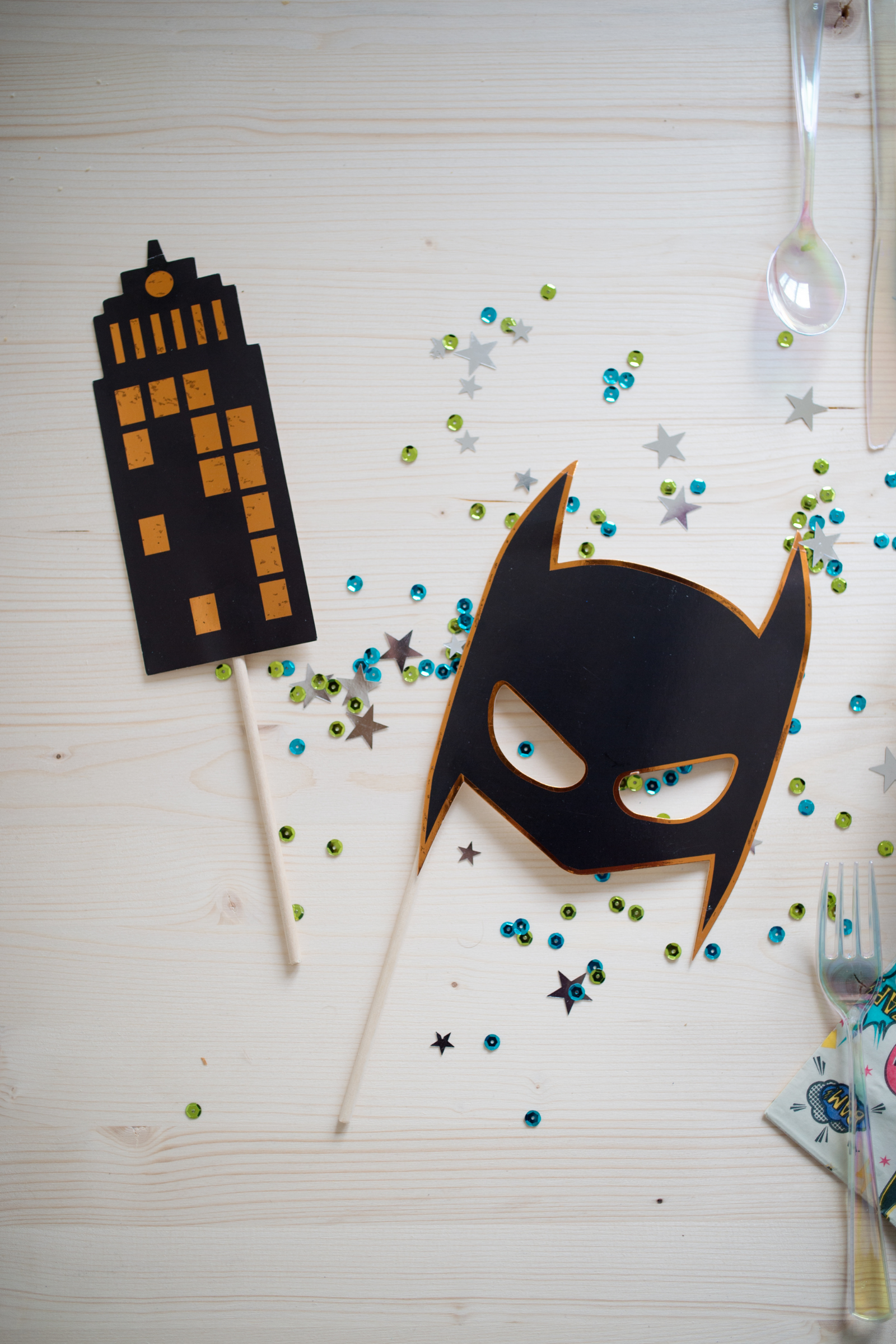 Photo Booth Prop Kit - Party - Superhero