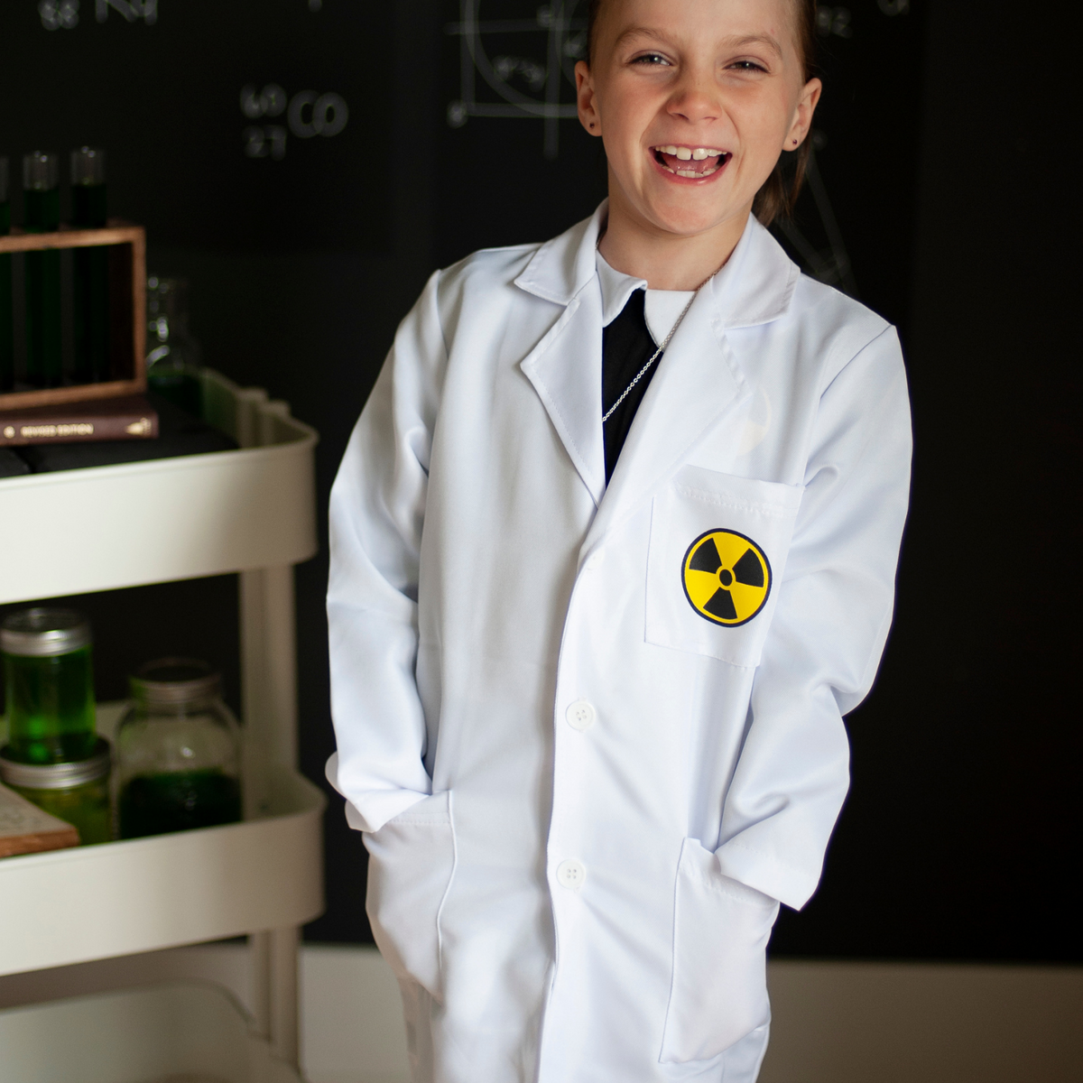 Marie The Scientist Set Dress Lab Coat Necklace Size 5 6