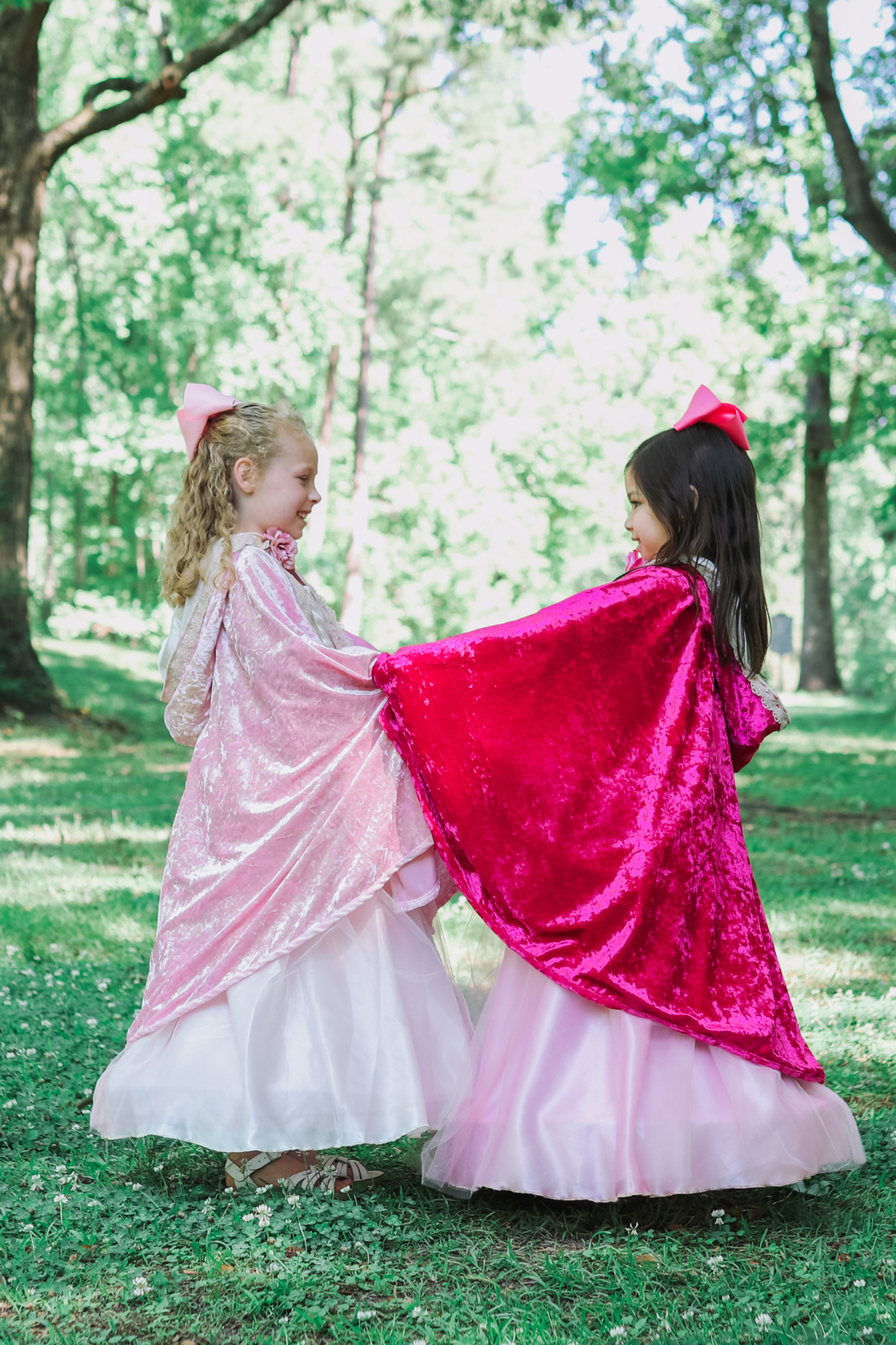 Deluxe Fuchsia Princess Cape